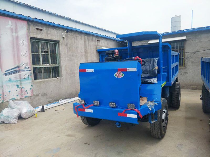 礦用運輸車12噸